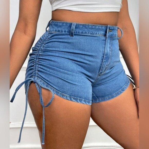 SHEIN SXY Drawstring Side Denim Shorts - Picture 2 of 16